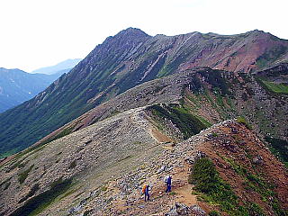 鷲羽岳への稜線
