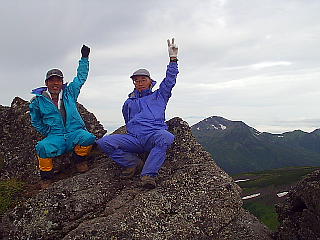 ワリモ岳頂上で村田さんと