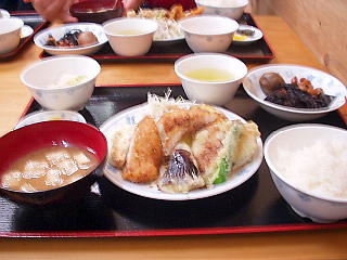 豪華な夕食