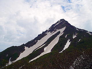 利尻山と雪渓