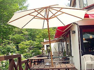 瑞牆山荘テラス