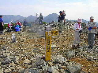 三叉蓮華岳頂上