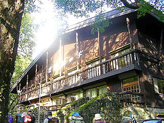 村営徳澤ロッジ