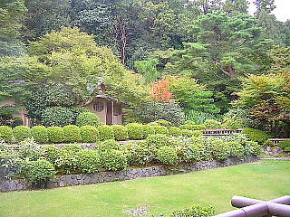 嵐山寮の庭